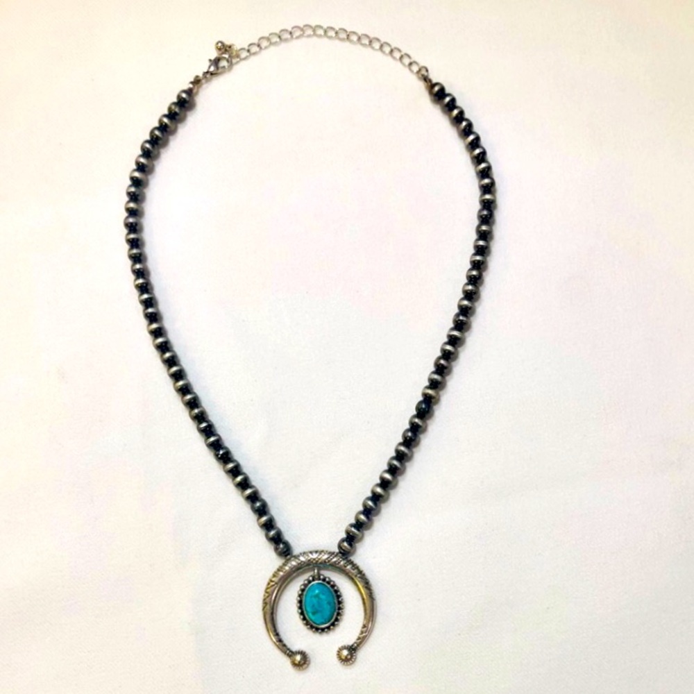 OUT OF STOCK🦋SILVER SQUASH BLOSSOM NECKLACE                      LAST 1 - Picture 8 of 10